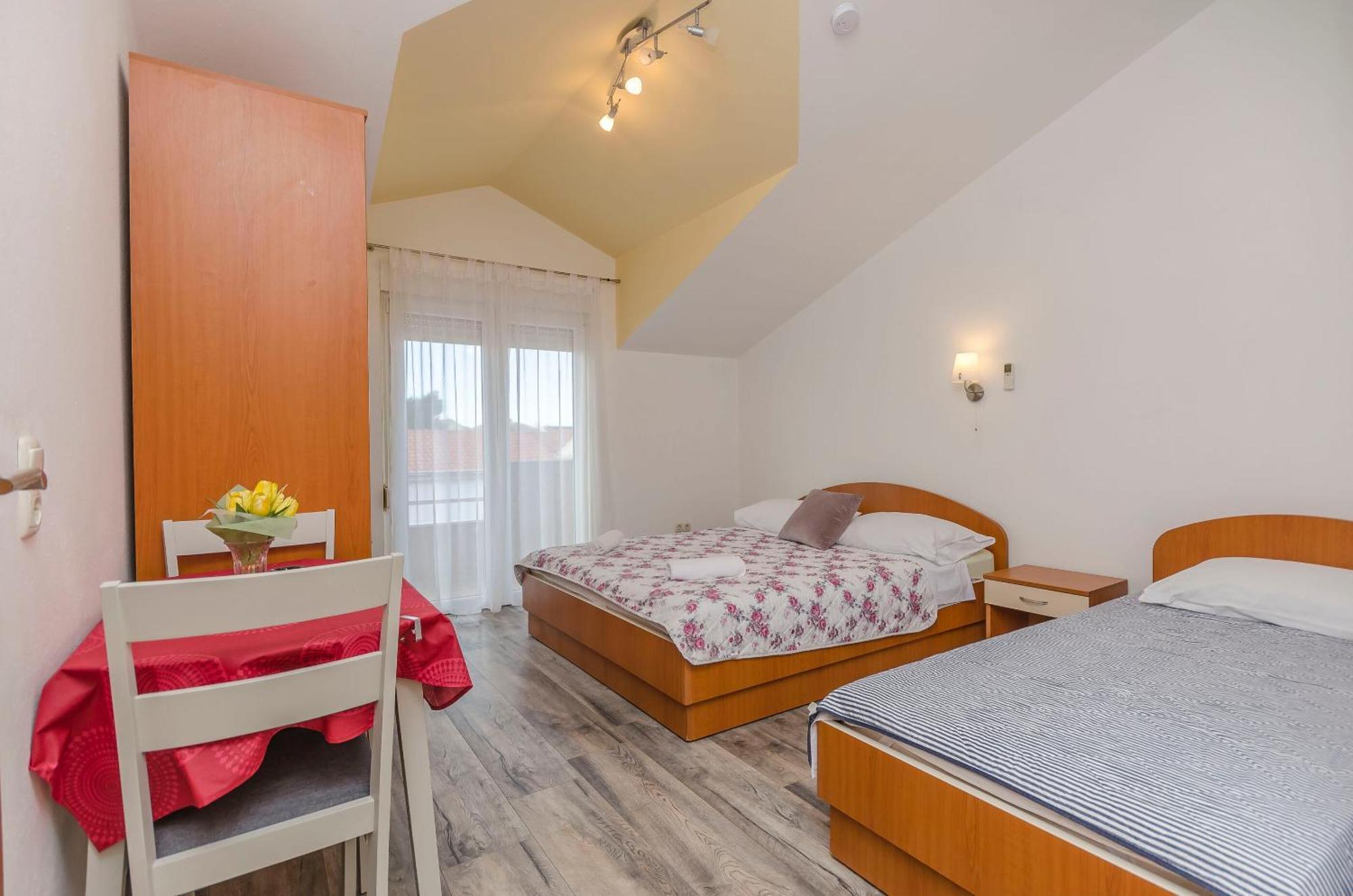 Apartments Rajka Vodice Exterior foto