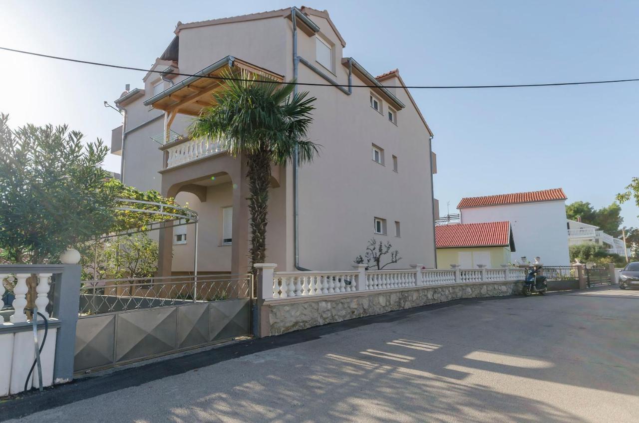 Apartments Rajka Vodice Exterior foto